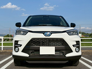 TOYOTA RAIZE 2025