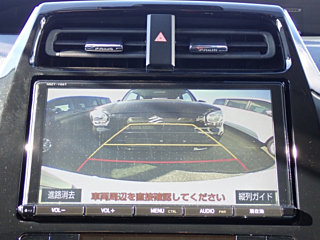 TOYOTA PRIUS 2018