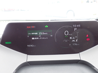 TOYOTA PRIUS 2025