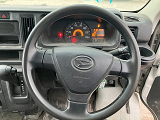 DAIHATSU HIJET VAN 2019