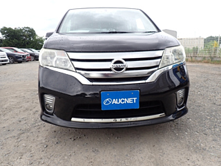 NISSAN SERENA 2013