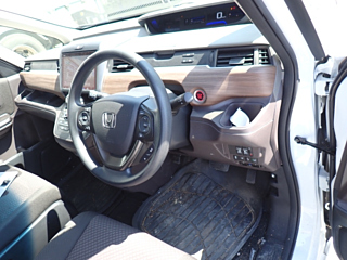 HONDA FREED 2023