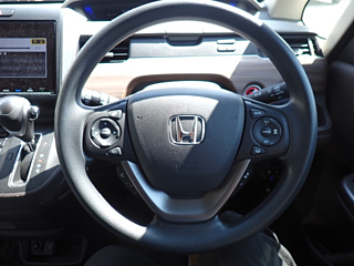 HONDA FREED 2023