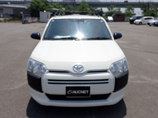 TOYOTA PROBOX 2024