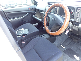 TOYOTA PROBOX 2024