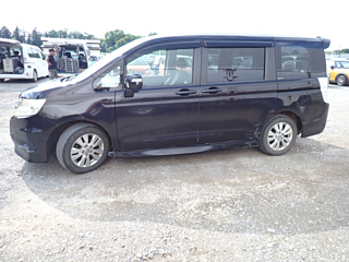 HONDA STEP WAGON 2010