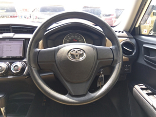 TOYOTA COROLLA AXIO 2014