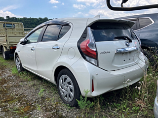 TOYOTA AQUA 2019