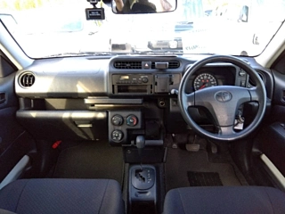 TOYOTA PROBOX 2017