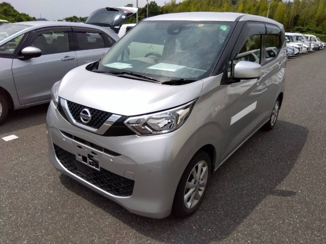 NISSAN DAYZ 2022