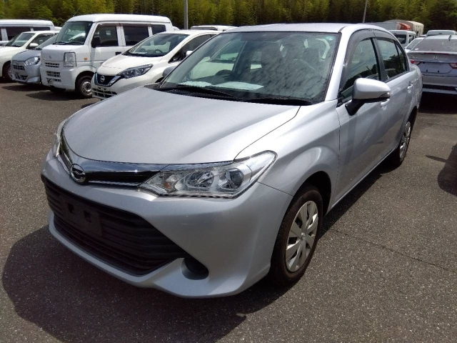 TOYOTA COROLLA AXIO 2015