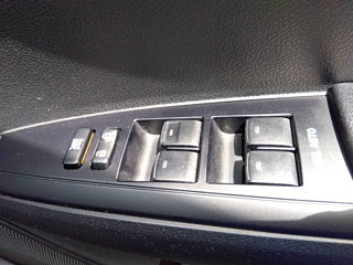 TOYOTA COROLLA AXIO 2015