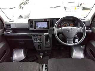 DAIHATSU HIJET VAN 2019