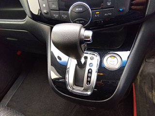 NISSAN SERENA 2016
