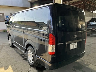 TOYOTA HIACE VAN 2022