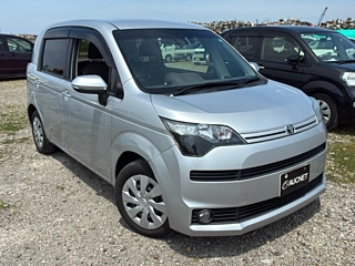 TOYOTA SPADE 2017