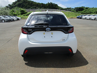 TOYOTA YARIS 2023