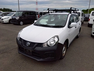 NISSAN AD 2020