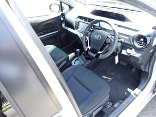 TOYOTA AQUA 2020