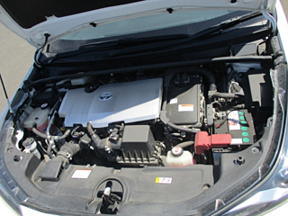 TOYOTA PRIUS 2019