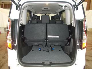 NISSAN SERENA 2020
