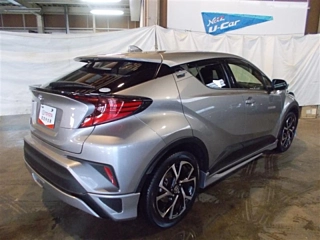 TOYOTA C-HR 2019