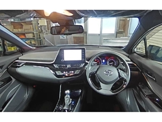 TOYOTA C-HR 2019