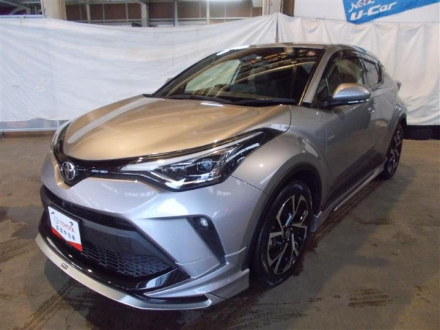 TOYOTA C-HR 2019