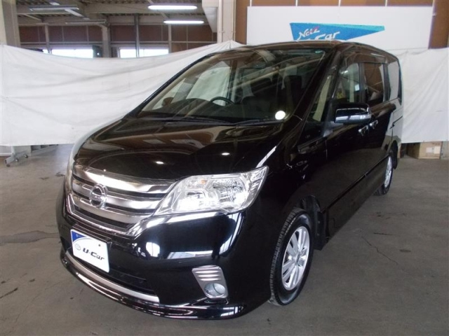 NISSAN SERENA 2013