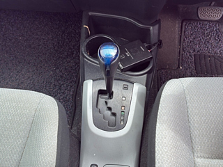 TOYOTA AQUA 2012