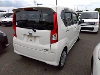 DAIHATSU MOVE 2021