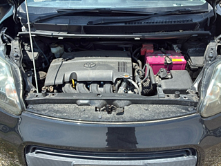 TOYOTA PORTE 2014