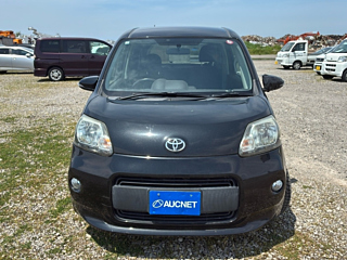 TOYOTA PORTE 2014