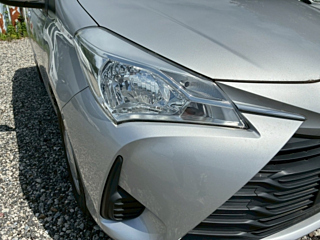 TOYOTA VITZ 2020