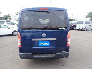 TOYOTA HIACE VAN 2019