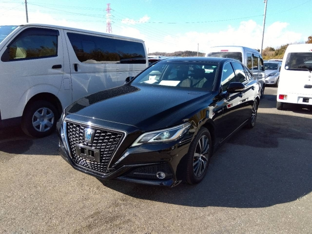 TOYOTA CROWN 2019