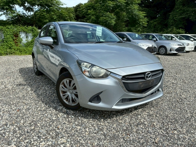 MAZDA DEMIO 2018
