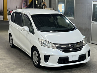 HONDA FREED 2016