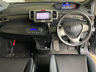HONDA FREED 2015