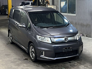 HONDA FREED 2015