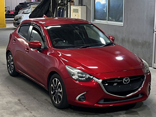 MAZDA DEMIO 2017