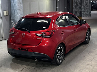 MAZDA DEMIO 2017