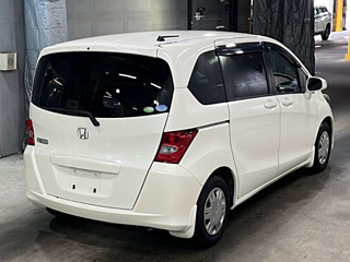 HONDA FREED 2010