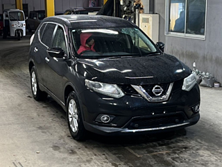 NISSAN X-TRAIL 2015