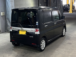 DAIHATSU TANTO 2010