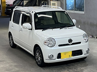 DAIHATSU MIRA 2010