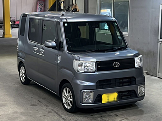 TOYOTA PIXIS MEGA 2020