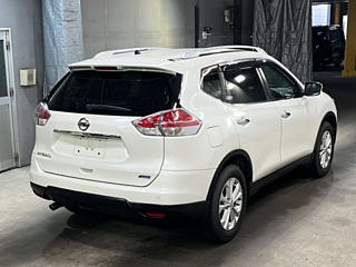NISSAN X-TRAIL 2016