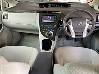 TOYOTA PRIUS 2011