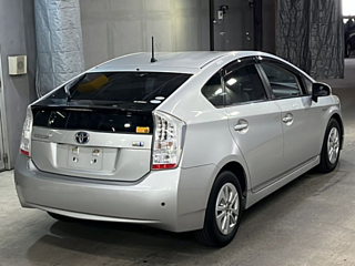 TOYOTA PRIUS 2011